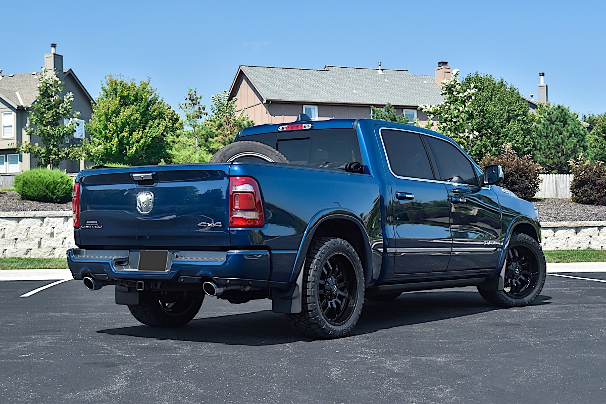 Ram 1500 with Fuel 1-Piece Wheels Sledge - D596